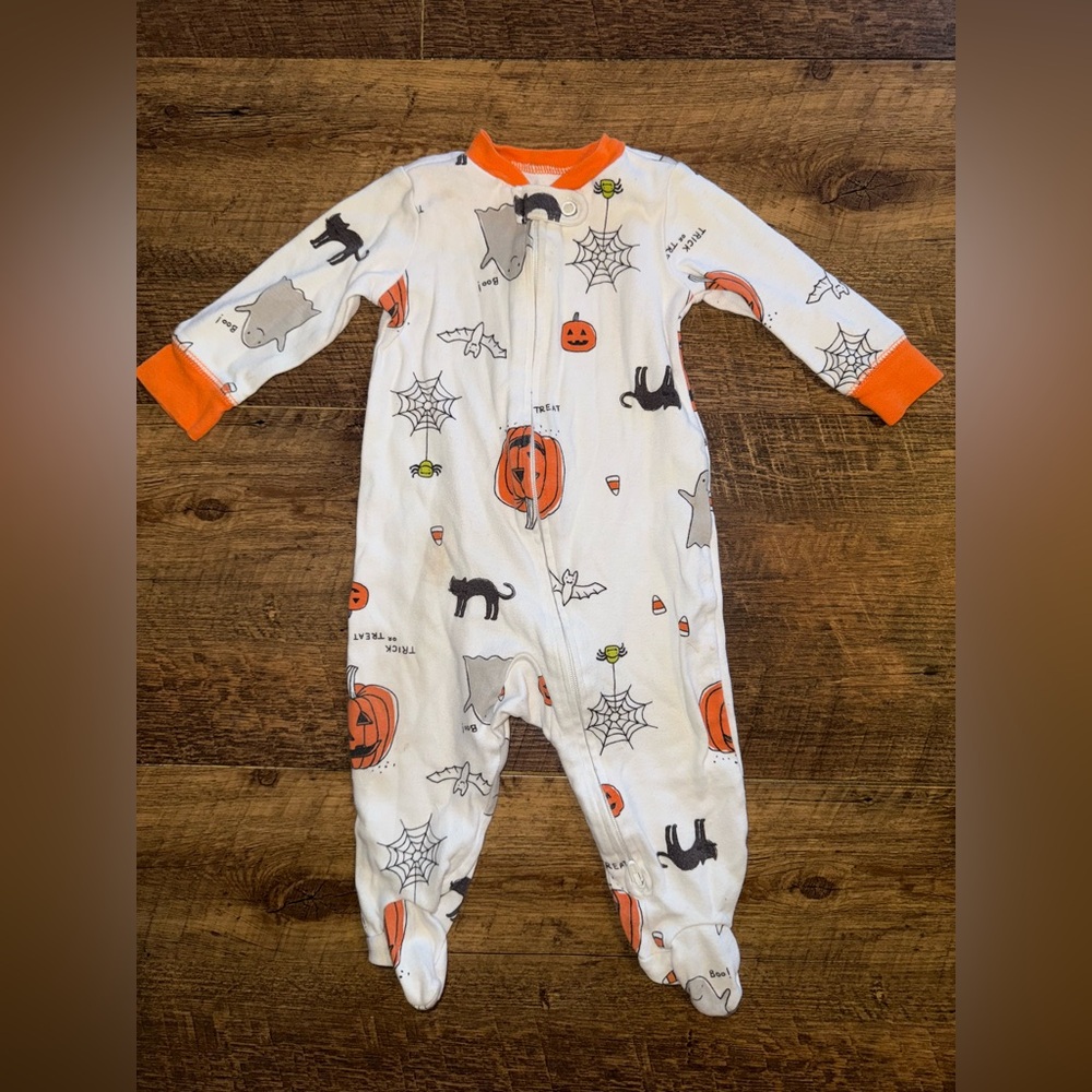 Cute Halloween sleeper 6 months